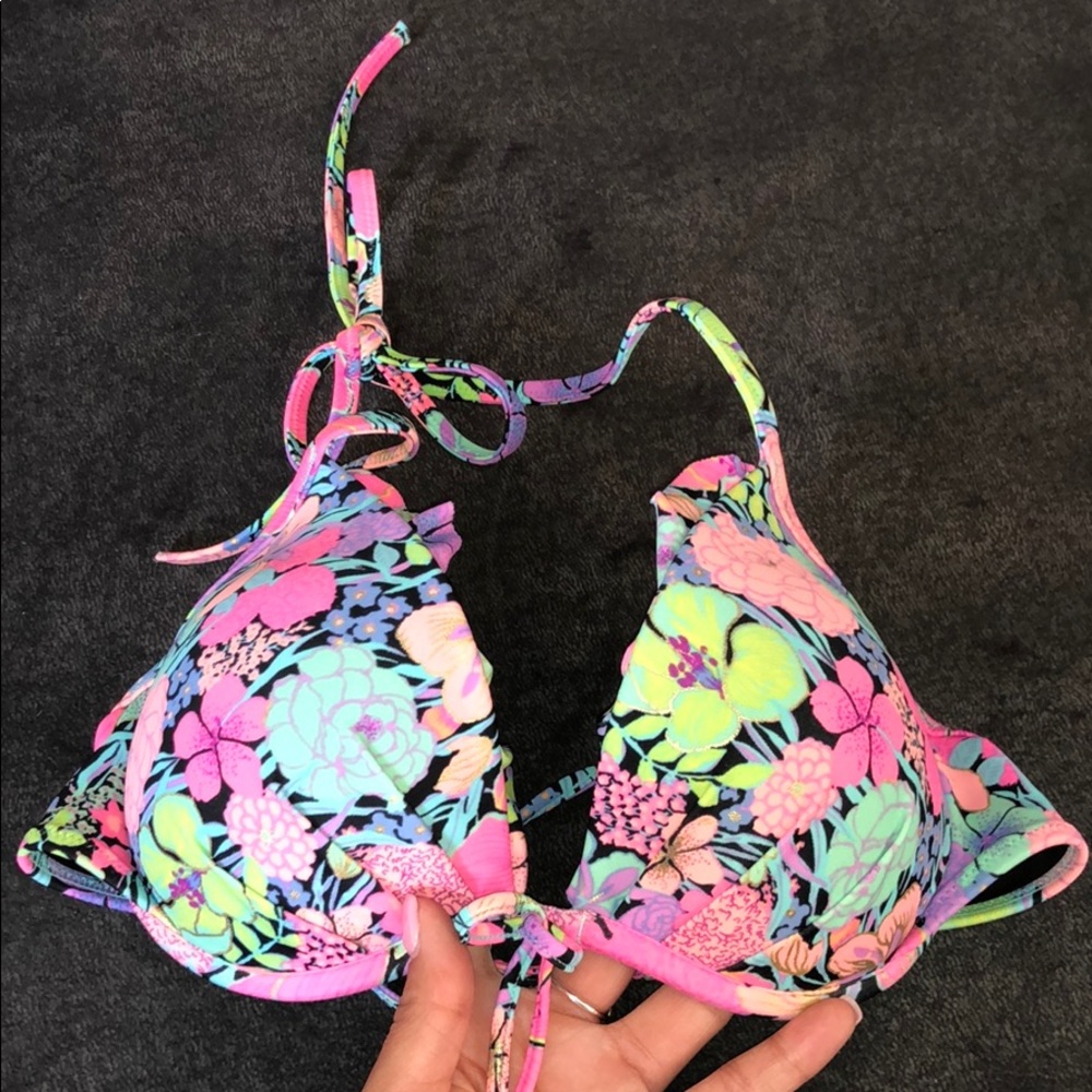 Victoria Secrecy Swim Top
